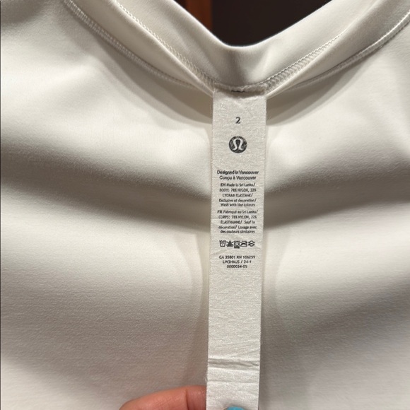 EUC Lululemon Wunder Train Super cropped t shirt white Size 2 - Picture 4 of 4